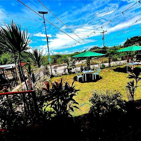 Edem Tourist Inn Malapascua Ngoại thất bức ảnh